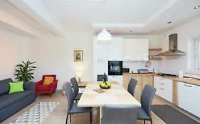 Apartment Laurus